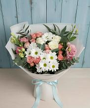 Букет цветов из:  Розы, Лизиантусы и Хризантемы #REPLACE_PRED# Ягодное