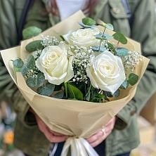 Букет цветов из:  Розы в Ягодное