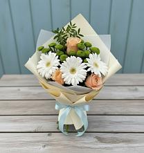 Букет цветов из:  Герберы, Розы и Хризантемы в Ягодное