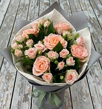 Букет цветов из:  Розы в Ягодное